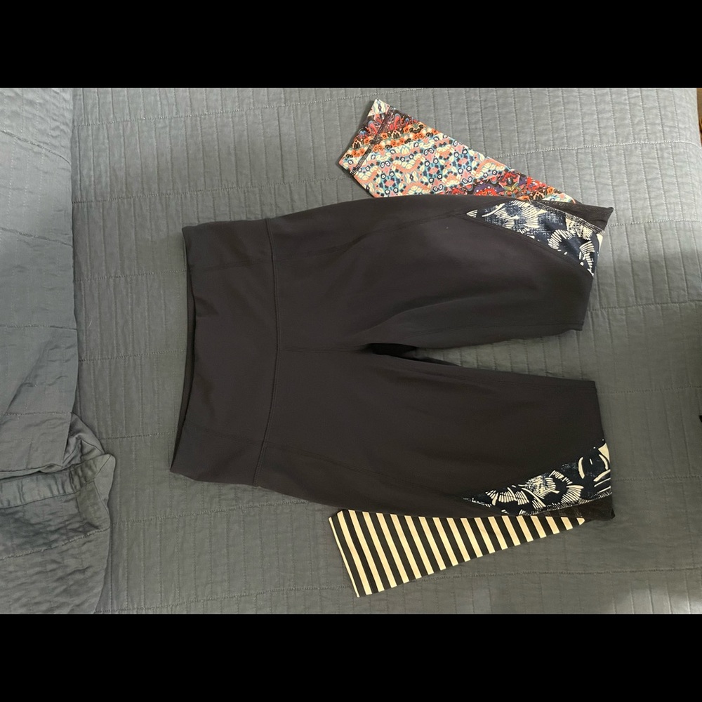 Athleta Salutation Patchwork Tights. Size Xs. Dre… - image 2